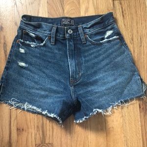 Abercrombie & Fitch High rise Shorts